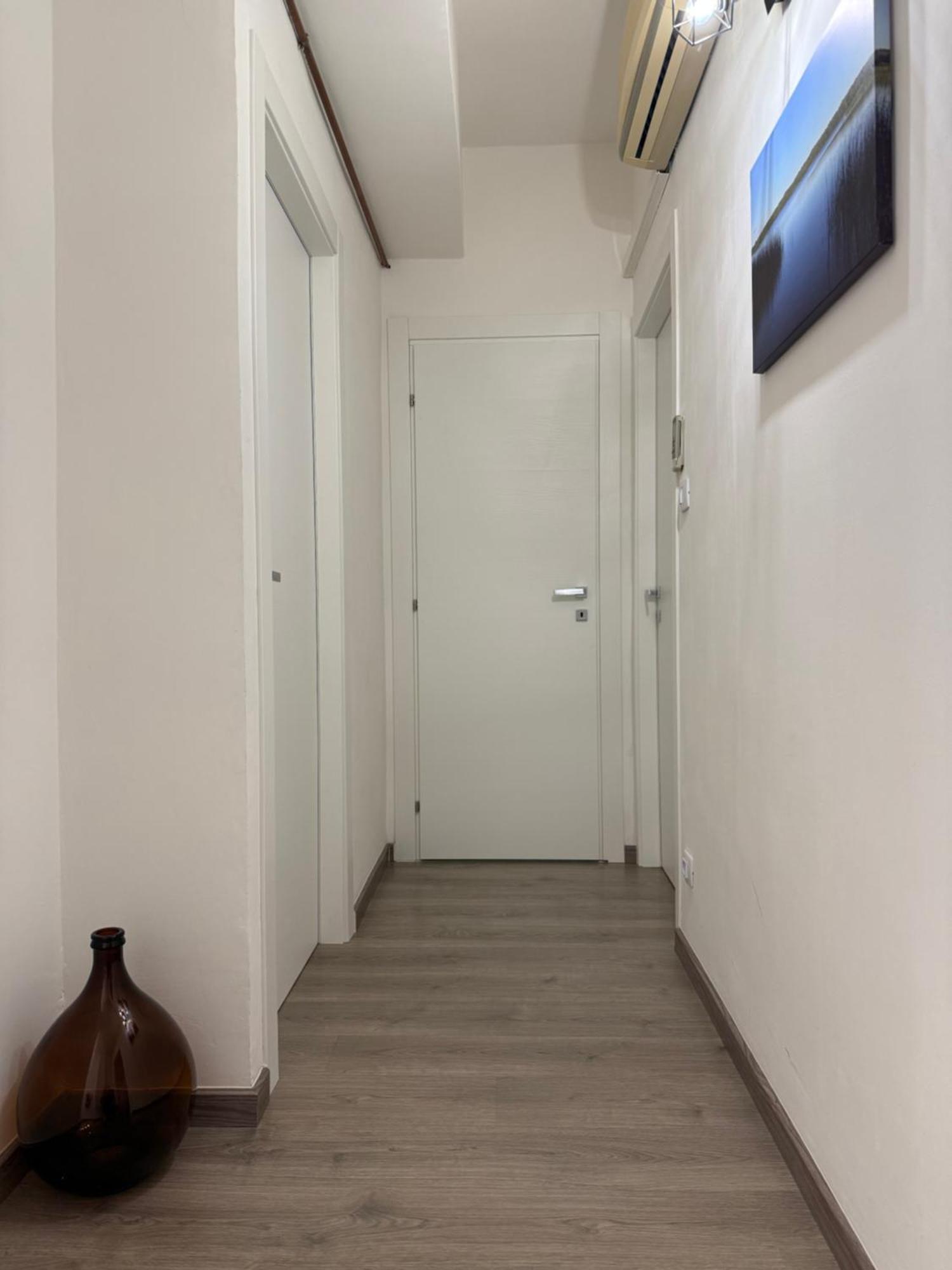 La Casa In Via Venti Apartment เวโรนา ภายนอก รูปภาพ